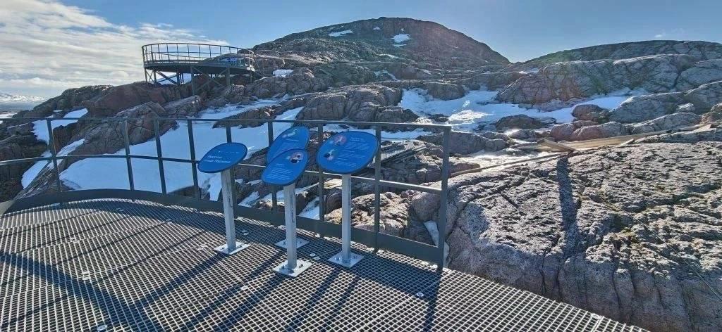 В природном парке "Териберка" откроют две смотровые площадки для наблюдения за птицами